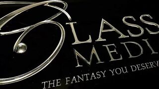 Чистый дедуля после сауны присунул рыженькой красотке Джиджи Руж