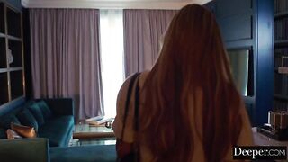 Писатель эротических рассказов страстно порет женушку-музу Блейк Блоссом