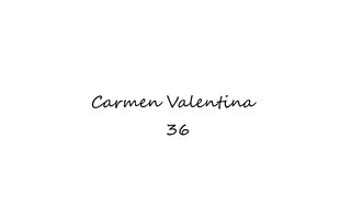 Незамысловатая секс машина трахает в мокрую киску зрелку Кармен Валентина