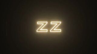 Ведущий ZZCast Кейран Ли в прямом эфире устроил оргию с порноактрисами