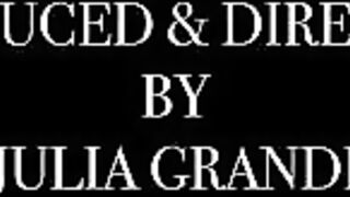 Администратор отеля Ванесса Алессия просит прощения на большом хуе гостя