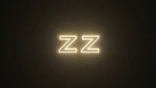 Тренер по йоге со стояком набросился на аппетитную блондинку Райли Рейн