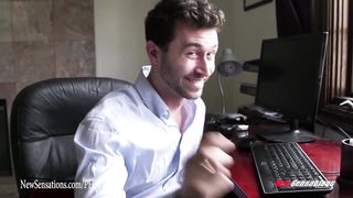Муж снимает на видео жесткий секс сексвайф и хуястого босса