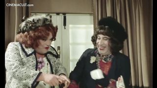Подборка с голыми сиськами и сексом из старых итальянских комедий