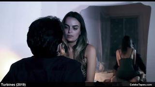 Красивые сцены секса с Бьянкой Брэди в ужастике «Турбины»