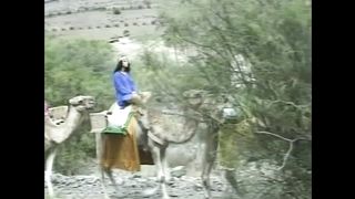 Винтажный порно фильм «Королева слонов 2: Сахара» 1998-го года