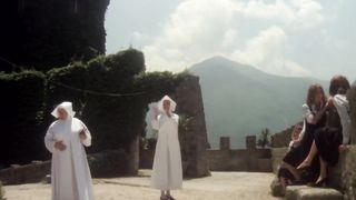 Итальянская классика эротики «Сестра Эммануэль» (Suor Emanuelle)