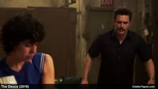 Оливия Луккарди получает оргазм от кунилингуса в сериале «Двойка»