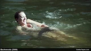 Хэйли Дафф в мокром купальнике в ужастике «Лесная глушь»