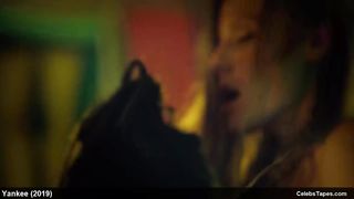 Лесбийская сцена Аной Лаевской и Флоренсией Риос в сериале «Янки»