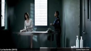 Голая Софи Марсо в откровенной сцене из драмы «Тюремные пташки»