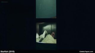 Голая Вирджиния Гарднер мастурбирует киску в сцене из «Морская звезда»
