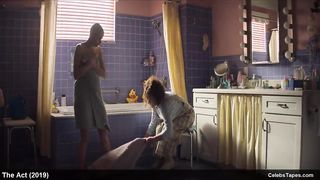 Голая Джои Кинг светит сиськами перед мамкой в сериале «Притворство»