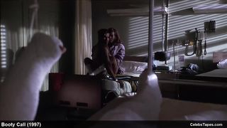 Вивика Фокс и Тамала Джонс в секс сценах из комедии «Зов плоти»