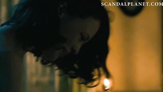 Паула Бир в эротической сцене секса из фильма «Работа без авторства»