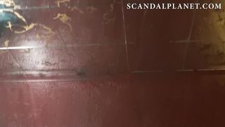 Оливия Уайлд ебется с музыкантом в туалете в сцене из сериала «Винил»